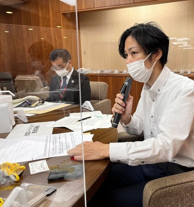 農林水産省本省で行われた「物価高騰の中での期限内食品の  有効活用に関する意見交換会」に参加