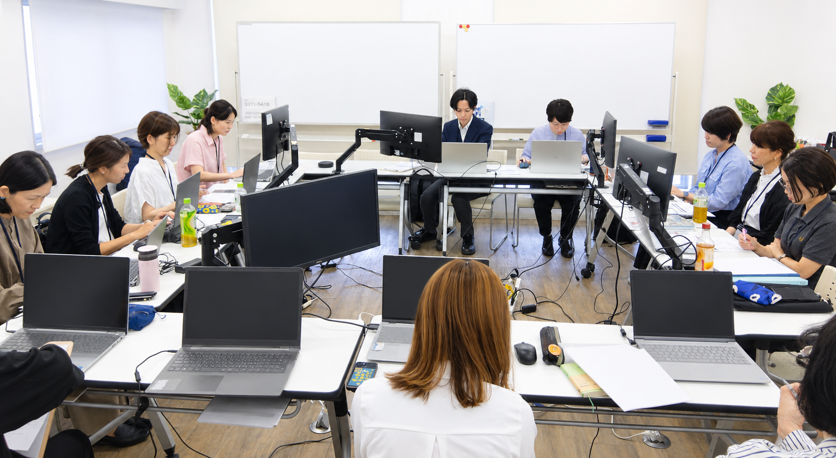 休眠預金を活用したケアリーバー支援事業に関する集合研修を実施しました